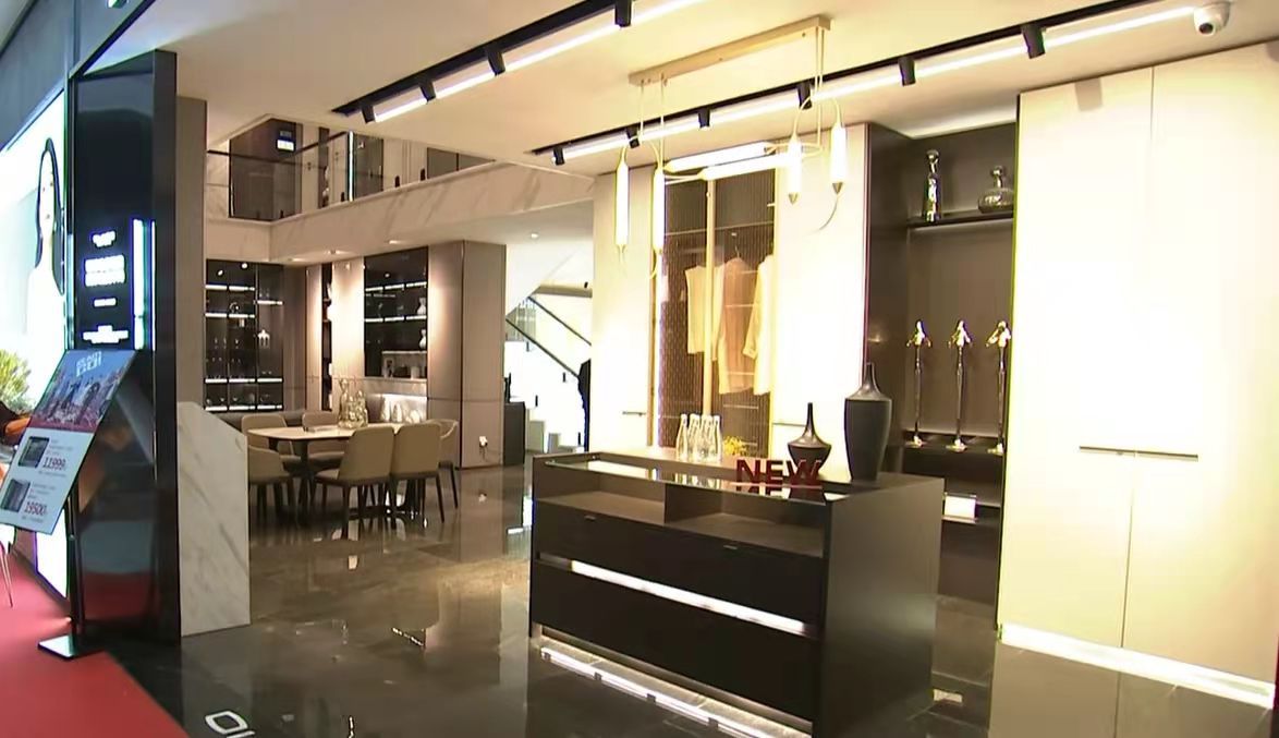 ȫݶ+ڲζƣռװгڽɽ